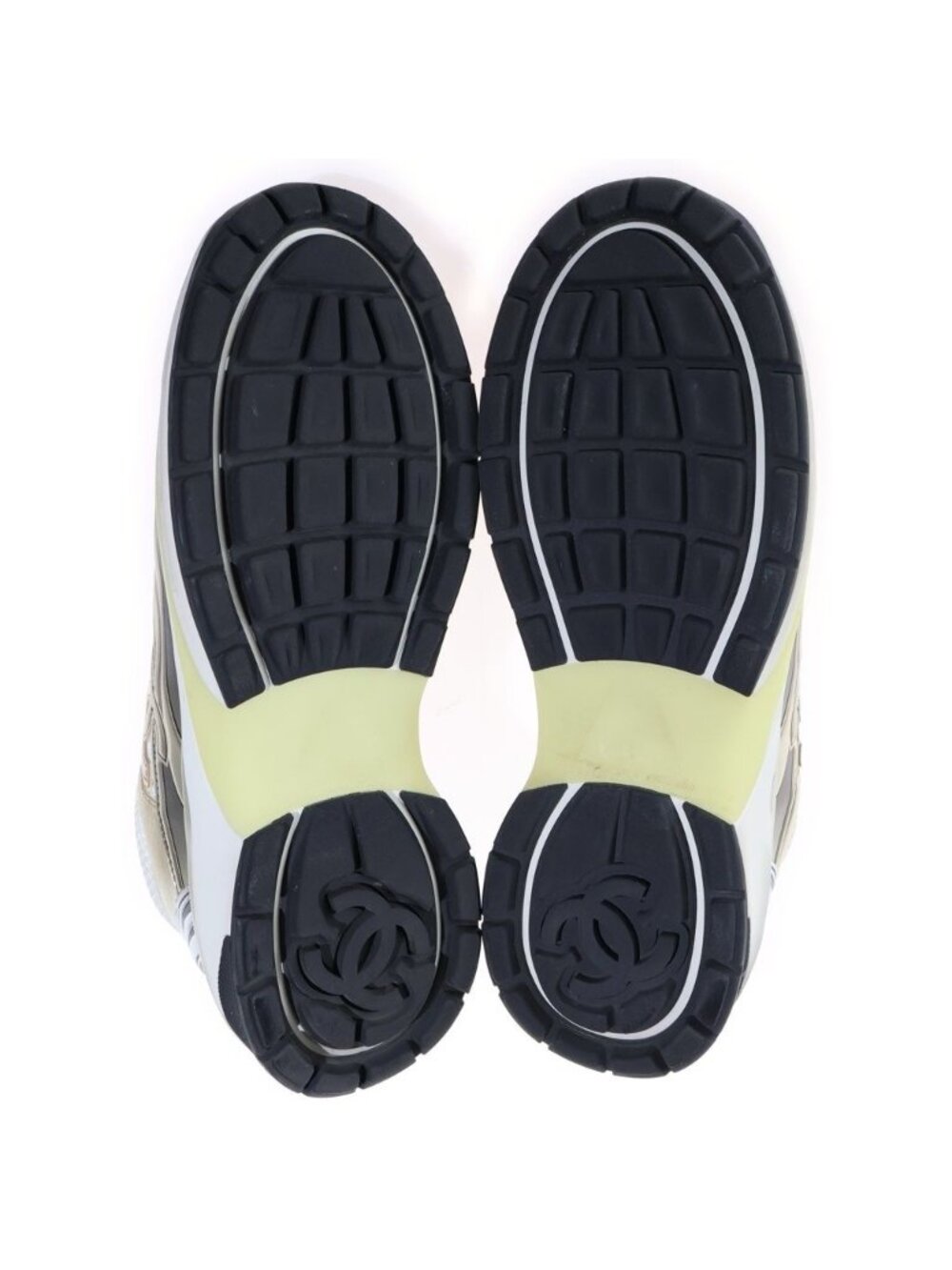 Chanel CC Logo Mesh Low Top Sneakers White - Picture 5 of 6